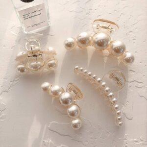 Hair Clips for Women, Large Pearl Hair Claw Clip Set Strong Hold No Slip, Banana Jaw Clip Barrettes, Hair Accessories Birthday Wedding Mothday’s Day Gift for Girl Wife Styling Thick Thin (4 PCS)